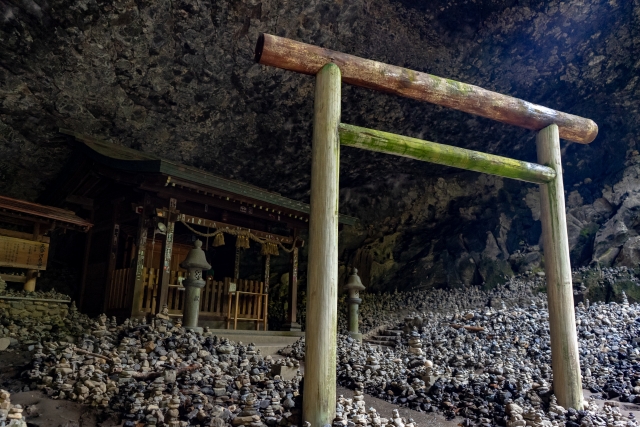 天安河原と天岩戸神社の関係