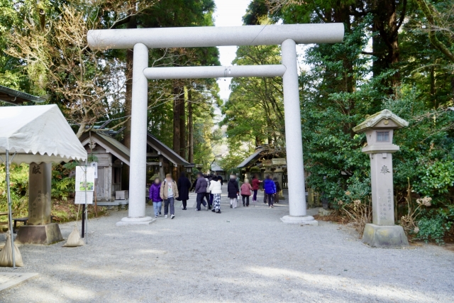 天岩戸神社に呼ばれる人の特徴とスピリチュアル体験