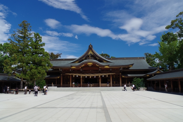 寒川神社が怖いほどすごいとされる理由